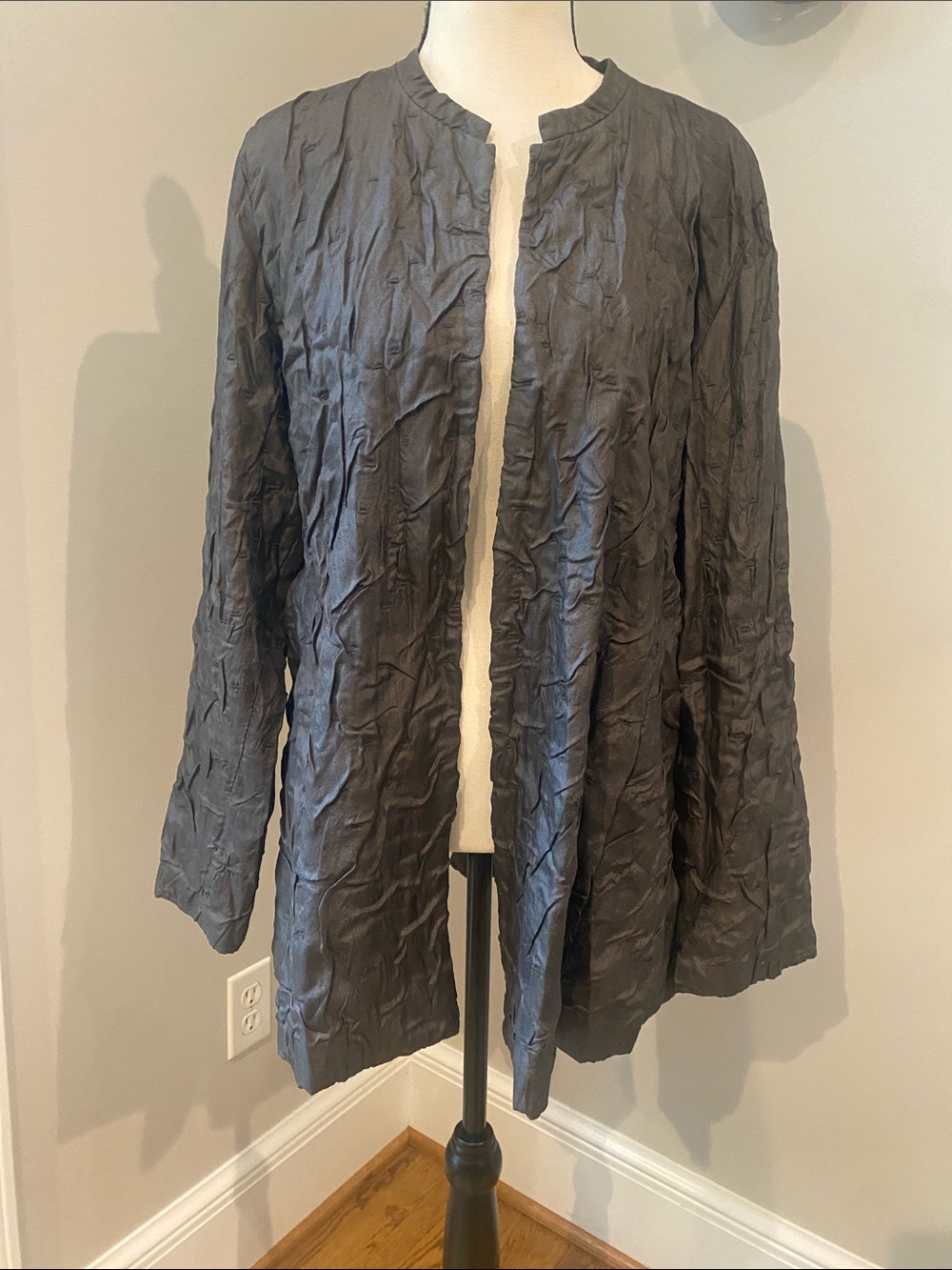 Eileen Fisher 100% silk and cotton open front coat jacket crinkle A size large